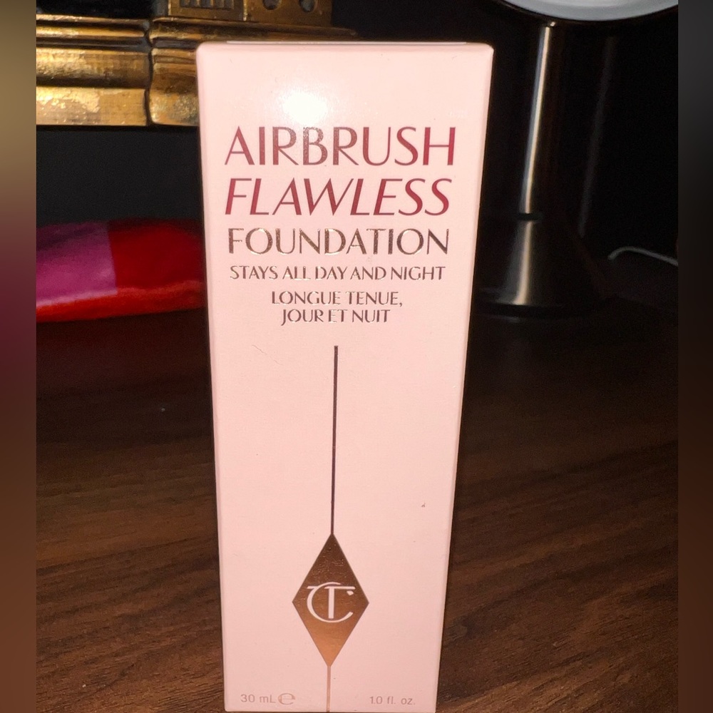 Charlotte Tilbury Airbrush Flawless Foundation in 2 Cool